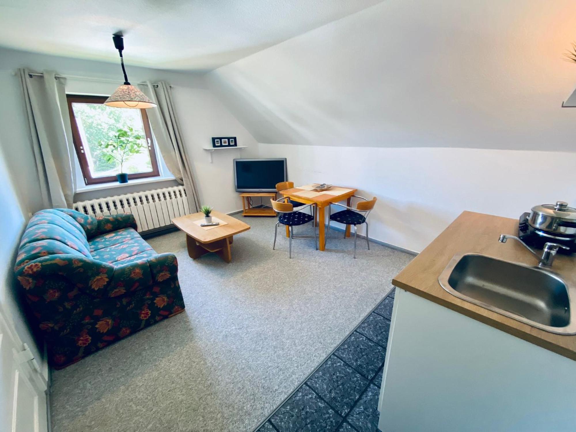 Ostsee-Landhaus Maehl In Prerow Mit Sauna Und Kamin Auch Fuer Gruppen المظهر الخارجي الصورة